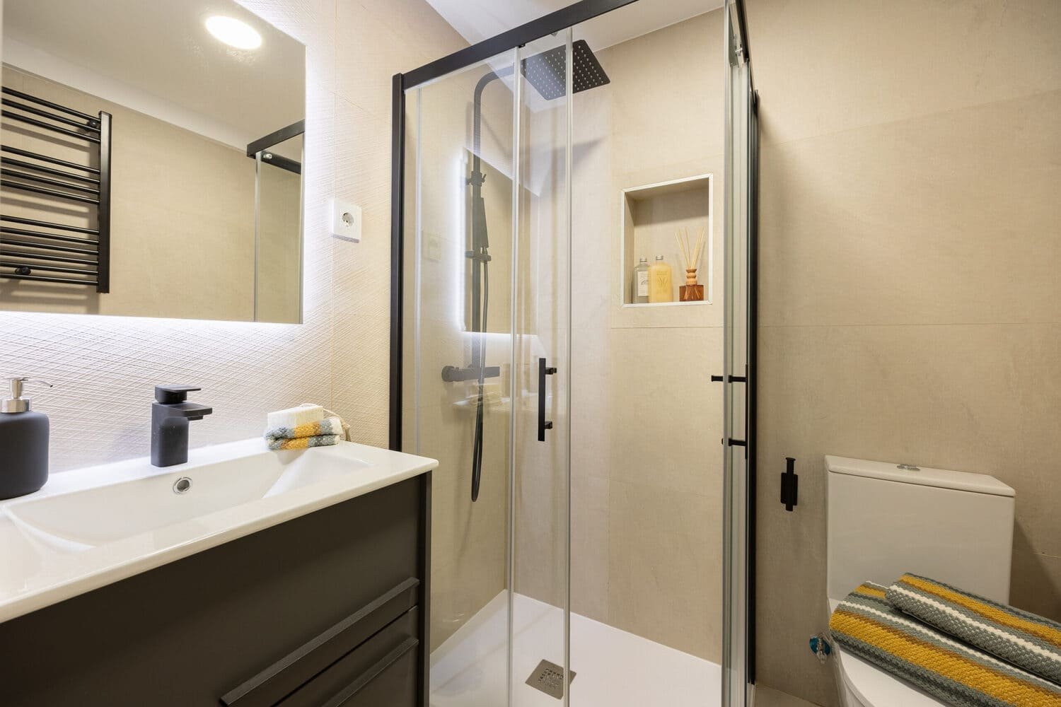 20240404-Platano-15-Madrid-19-HQ-scaled